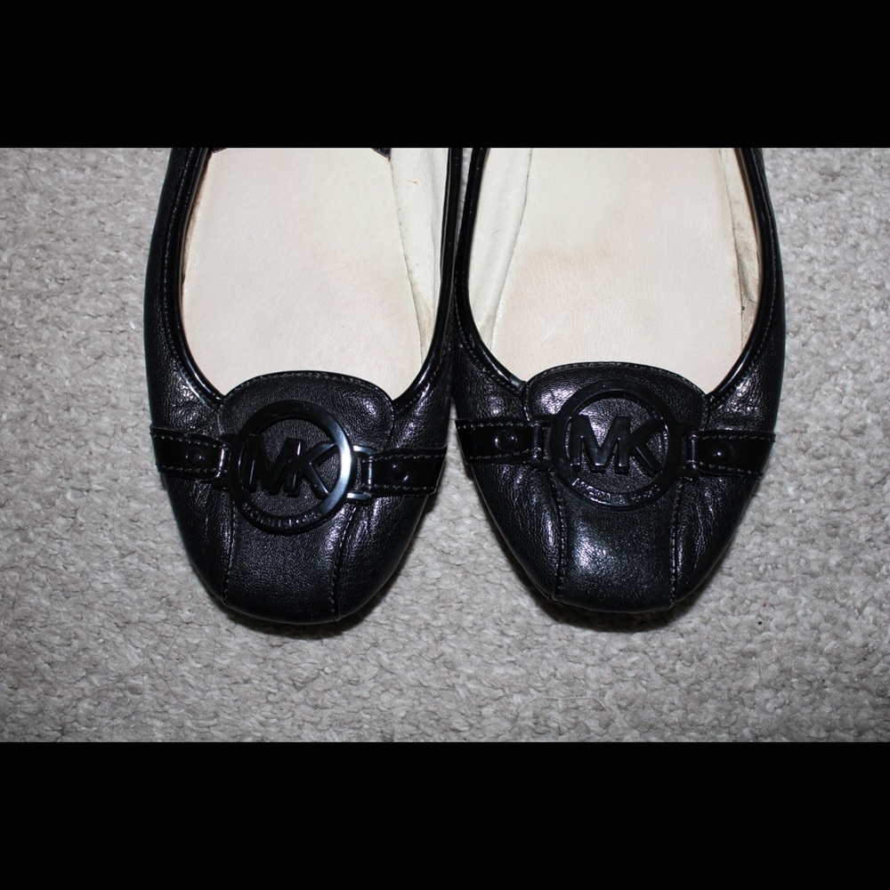 Michael Kors flats